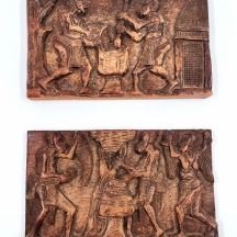 זוג תבליטי עץ אפריקאים ישנים, מגולפים בעבודת יד אמן