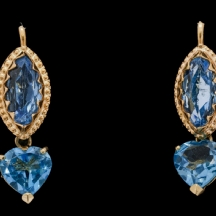 זוג עגילים עשויים זהב צהוב 18 קארט