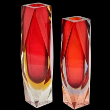 זוג כלים דקורטיביים עשויים זכוכית צ'כית