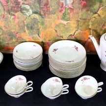חלקי סט פורצלן גרמני לקפה מתוצרת 'רוזנטל' (Rosenthal), 1950-1960 בקירוב