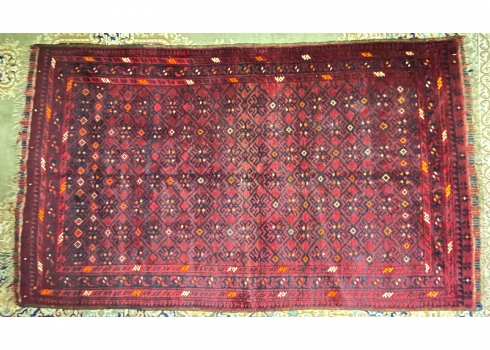 #1  שטיח פרסי ישן ויפה, עשוי בעבודת יד