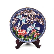 צלחת קלואזונה (Cloisonne) סינית איכותית, עשויה נחושת מעוטרת אמייל ומצופה זהב