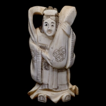 פסלון סיני עשוי שנהב