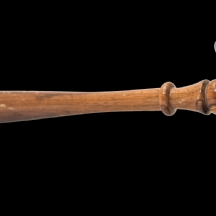 פטיש ישן עשוי עץ ומתכת