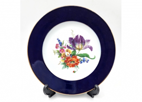 צלחת פורצלן גרמנית מתוצרת: 'רוזנטל' (Rosenthal), מעוטרת בהדפס פרחוני וקובלט