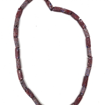 שורה של 31 חרוזי זכוכית מילפיורי (Millefiori Glass) איטלקים ישנים וגדולים