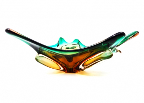 לחובבי וינטג' - כלי זכוכית צ'כי ישן ויפה משנות השישים או השבעים של המאה העשרים