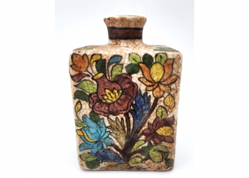 בקבוק קרמיקה פרסי ישן, מעוטר ציורי יד על רקע קרקלה (Crackle Glaze)