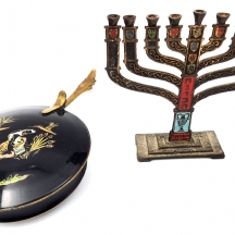 לוט של 2 פריטי מתכת ישנים