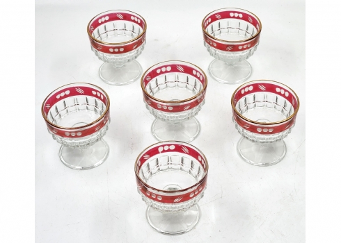 סט של 6 גביעים ישנים ללפתן, עשויים זכוכית, מעוטרים בפס אדום וזהב