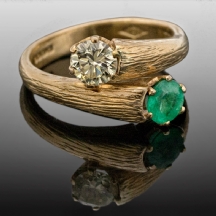 טבעת יהלום ואמרלד קולומביאני