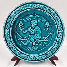 תבליט מג'וליקה (Majolica) אוסטרי עתיק מהמאה ה-19, מתוצרת: 'Schutz Cilli'