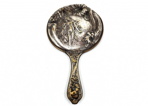 מראת יד עתיקה ויפה במיוחד מתקופת סגנון האר נובו עשויה מתכת מצופה כסף, משנת 1900