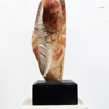 גדי פריימן (Gadi Fraiman) - פסל שיש, חתום