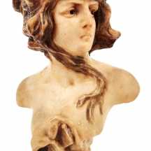 פסל דקורטיבי בסגנון אר נובו בסגנון עבודתו של עמנואל וילאניס (Emmanuel Villanis)