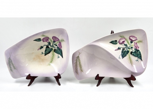 זוג כלי חרסינה אנגלים מתוצרת: 'קרלטון וואר' (Carlton Ware), מעוטרים בצביעת יד