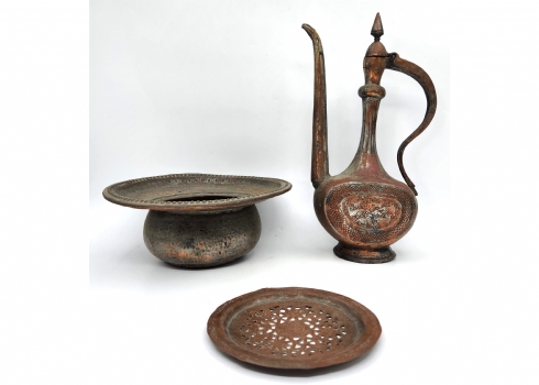 סט פרסי עתיק מתקופת השושלת הקאג'ארית (Qajar dynasty) 1925-1794
