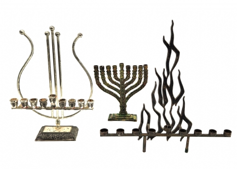לוט של 3 חנוכיות ישנות שונות