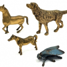 לוט של 4 פסלוני פליז דקורטיביים