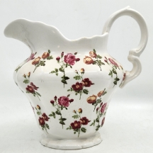 כד חרסינה לבן