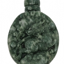 בקבוק הרחה (Snuff Bottle) סיני ישן ויפה, עשוי אבן סרפנטיין (Serpentine) טבעית