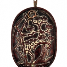 קופסה סינית אובאלית מהמאה ה-19 למשקל אופיום (ללא המשקל עצמו), עשויה עץ ז'יטאן