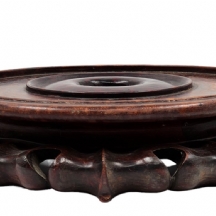 בסיס סיני איכותי ויפה לאגרטל, עשוי עץ, מגולף ביד