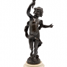 אוגוסט מורו (Auguste Moreau, צרפתי 1834-1917) - 'ילד נושא לפיד בוער' - פסל צרפתי