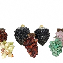 לוט של 7 פריטים ישנים בצורת אשכולות ענבים