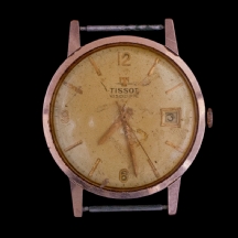 שעון יד מזהב לגבר מתוצרת חברת 'Tissot'
