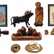 לוט של 11 חפצי נוי שונים, מחומרים שונים