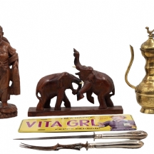 לוט של 6 פריטים ישנים שונים