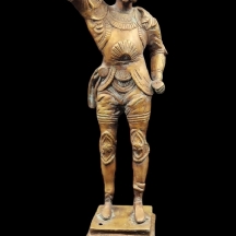 פסל ברונזה בדמות חייל ספרדי