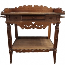 רהיט אנגלי עתיק לחדר רחצה, עשוי עץ, מצב בהתאם לגיל, גובה: 92 ס"מ, רוחב: 90 ס"מ,