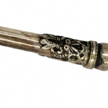 אצבע עתיקה לספר תורה עשויה כסף 'סטרלינג' (925), חתום, משקל: 107 גרם