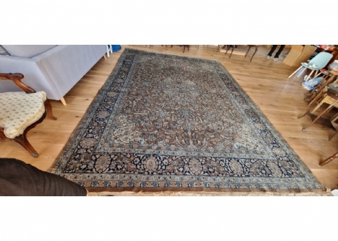 שטיח פקיסטני גדול ואיכותי, עשוי משי על משי, בדגם קום פרסי