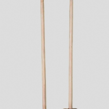 עצי חיים לנביאים אירופה עץ וחומר טבעי , הקדשה לע''נ שנת תרפ''ג ., אורך: 84 ס"מ.