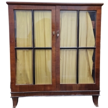 רהיט בידרמייר עתיק כפי הנראה גרמני או אוסטרי מתחילת המאה ה-19, עשוי עץ