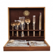 סט סכו"ם תאילנדי מפואר