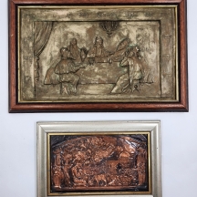 לוט של 2 תבליטים ישנים