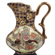 כד סיני גדול ודקורטיבי, מעוטר בסגנון סטסומה (Satsuma) יפני