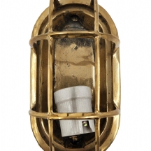 מנורת קיר בצורת פנס אוניה