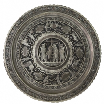 צלחת קיר פרסית ישנה וגדולת מיימדים (יכולה לשמש כמגש), בת 70-80 שנה, עשויה נחושת