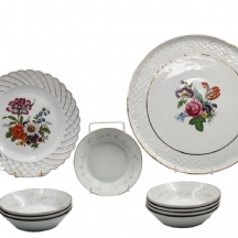 לוט של 10 כלי פורצלן ישנים שונים