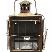 פנס רכבת/אוניה ישן בסגנון עתיק עשוי פליז, נחושת וזכוכית
