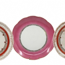 לוט של 3 כלי הגשה ישנים, עשויים פורצלן