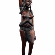 פסל רצפה אפריקני גדול וכבד