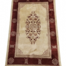 שטיח סיני ישן ויפה, עבודת מכונה, מידות: 122X186 ס"מ.
