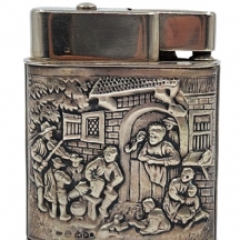 מצת שולחני הולנדי גדול ומרשים, חלקו החיצוני עשוי כסף, חותמות כסף הולנדיות