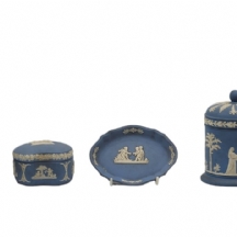 לוט של 5 כלי חרס אנגלים 'וודג'ווד' (Wedgwood)